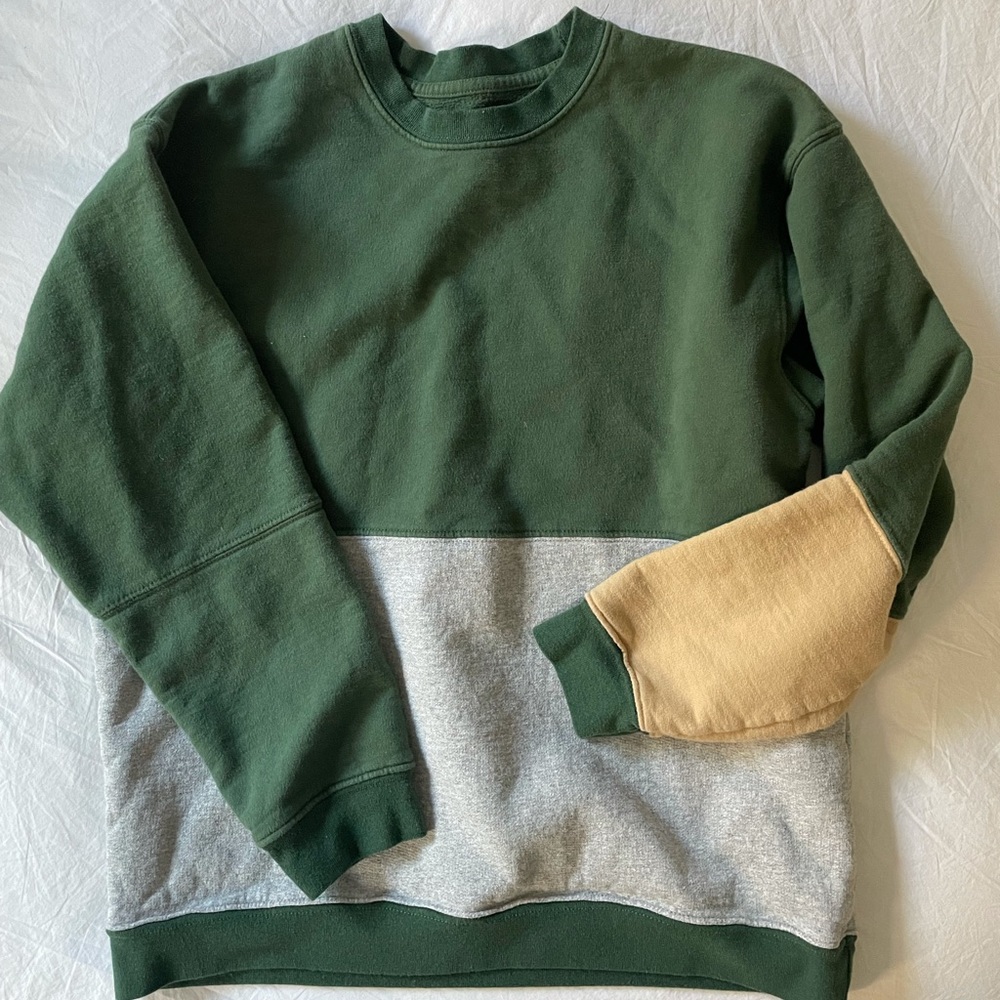 REUP COLOR BLOCK CREW NECK SWEATSHIRT | Size M | 100% organic cotton